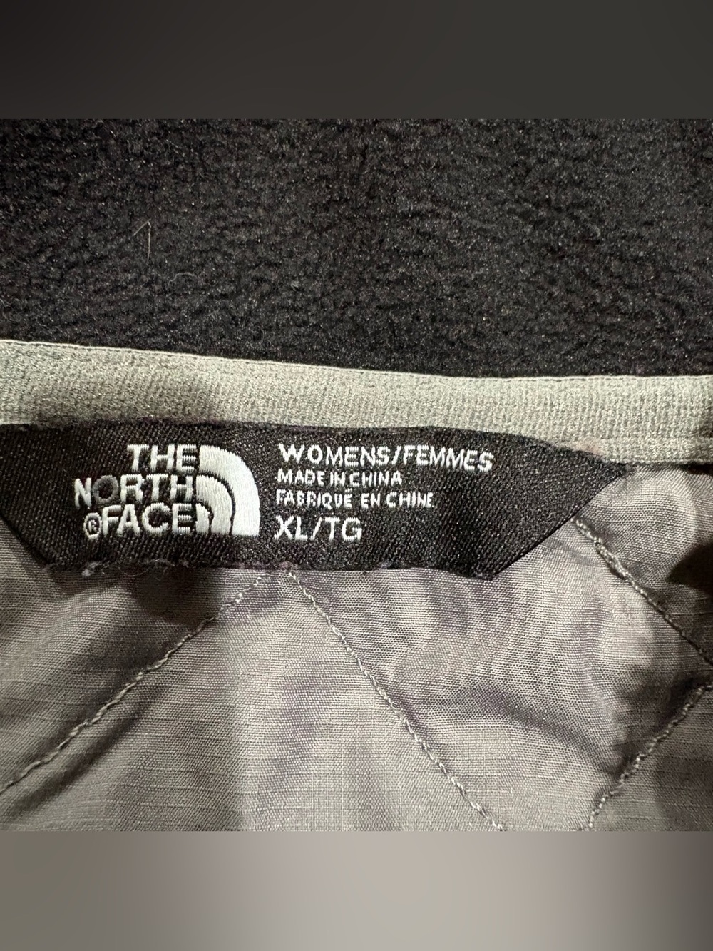 The North Face Womens XL Gray Black Quilted Hooded Jacket Full Zip Hybrid - Picture 2 of 9